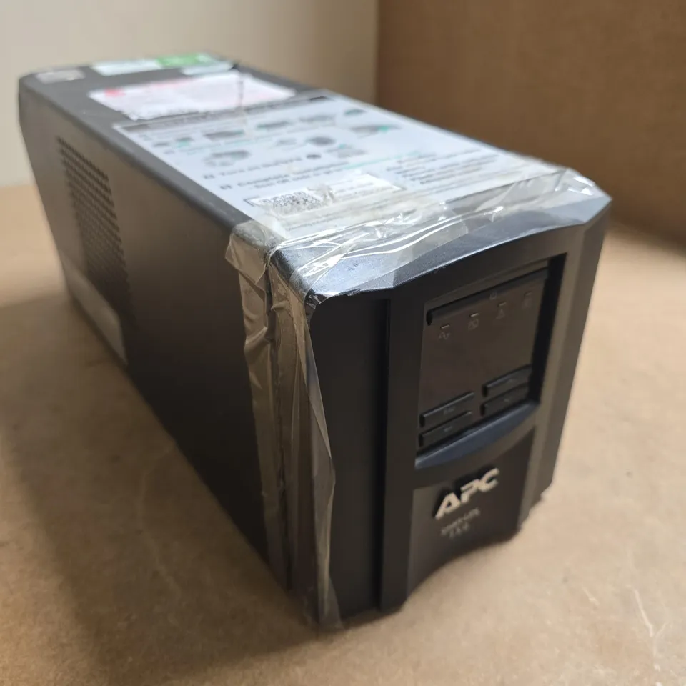APC SMART UPS 750
