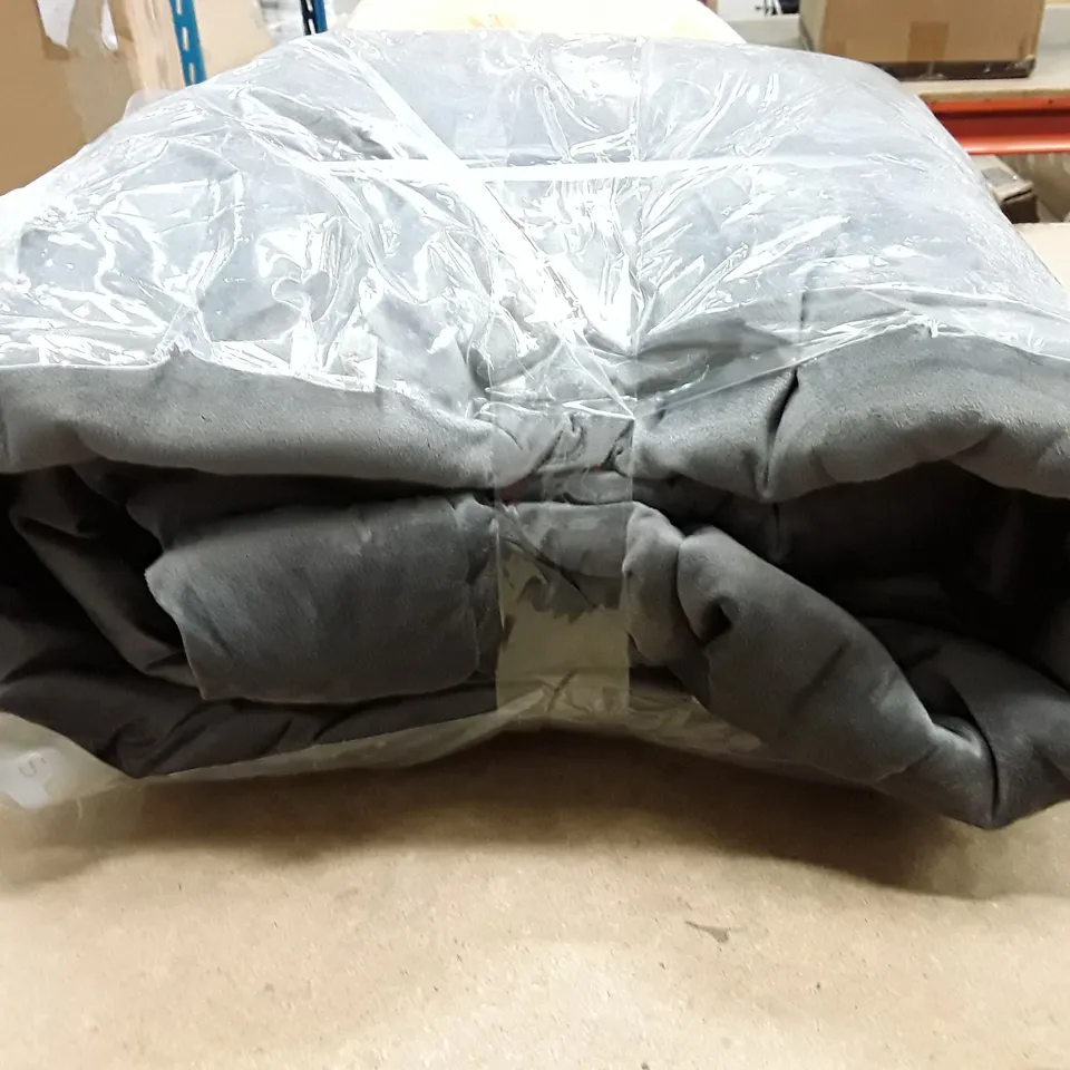 APRIA POLYESTER SOLID COLOUR BEDSPREAD 220×150CM