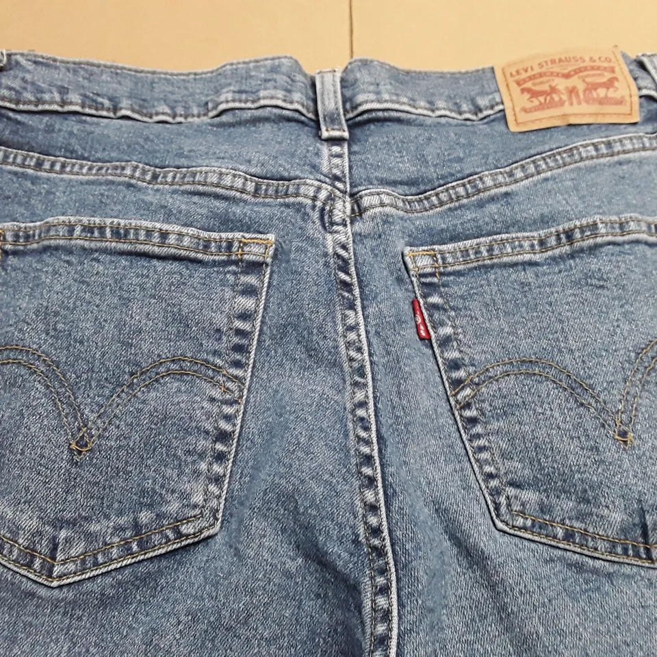 LEVIS HIGH WAIST MOM JEANS - 31