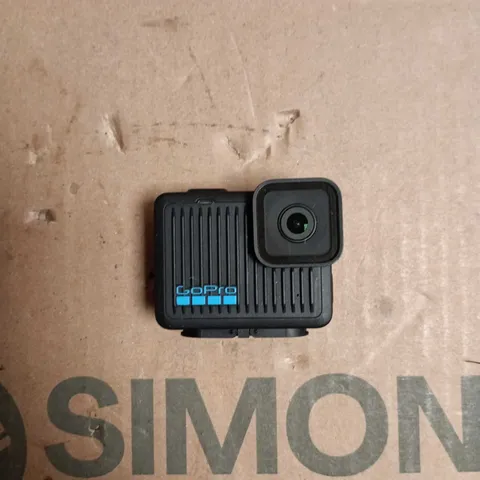 GOPRO HERO4K ACTION CAMERA (WITH HOUSING) – BOXED