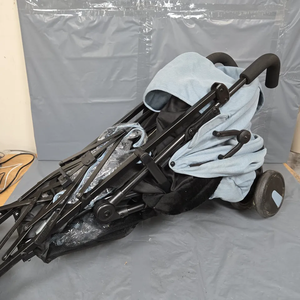 CUGGL LIGHT BLUE PRAM 