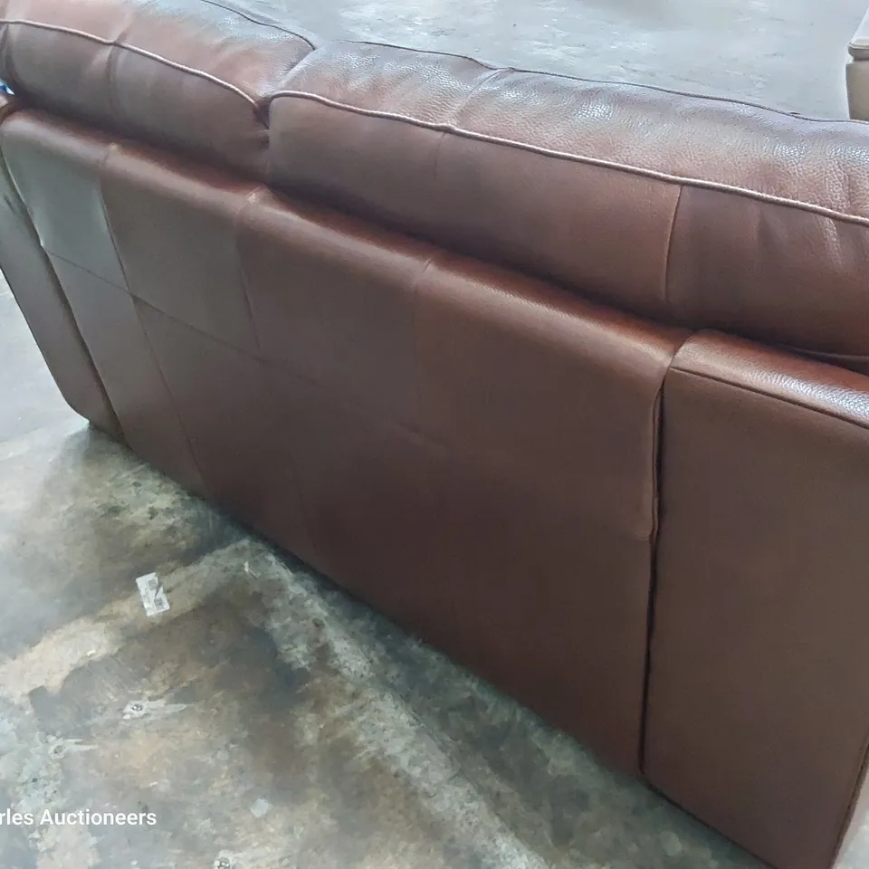 QUALITY ITALIAN DESIGNER PRATO TWO SEATER SOFA CHESTNUT LEATHER