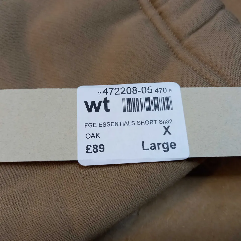 FEAR OF GOD ESSENTIALS SHORTS SIZE XL