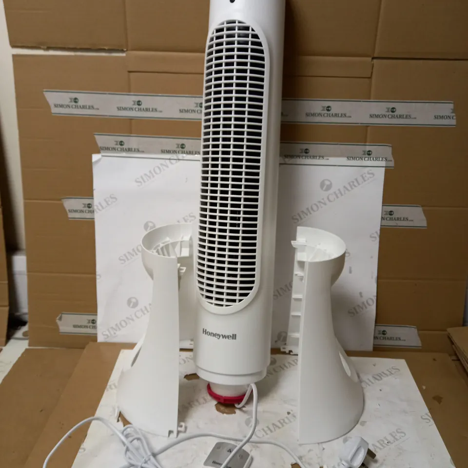 HONEYWELL OSCILLATING TOWER FAN