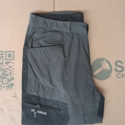 KARRIMOR TROUSERS IN BLACK/GREY SIZE UK LARGE