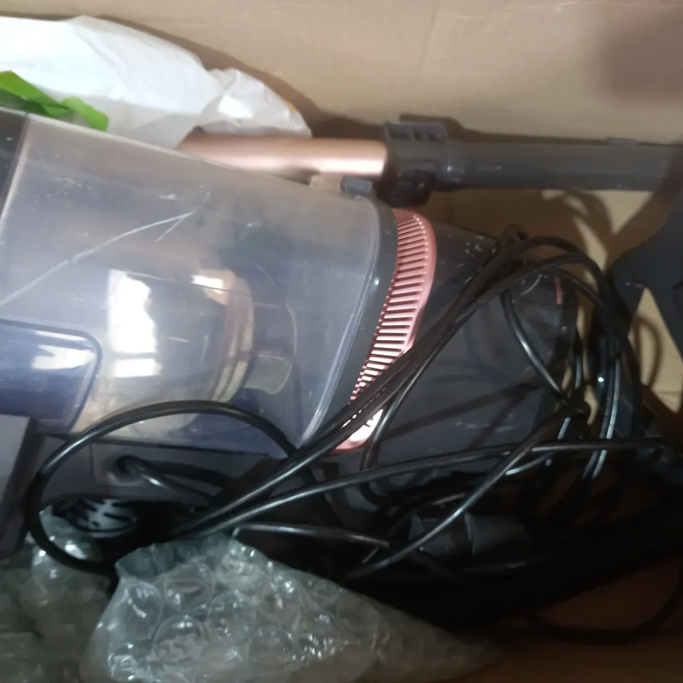 BOXED SHARK ANTI HAIR WRAP UPRIGHT PET-HAIR VACUUM