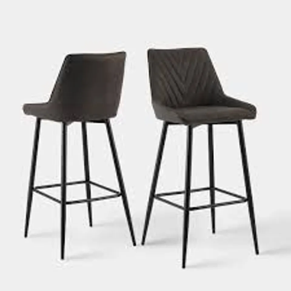 BOXED SET OF 2 DINING ROOM CHAIRS IN BROWN