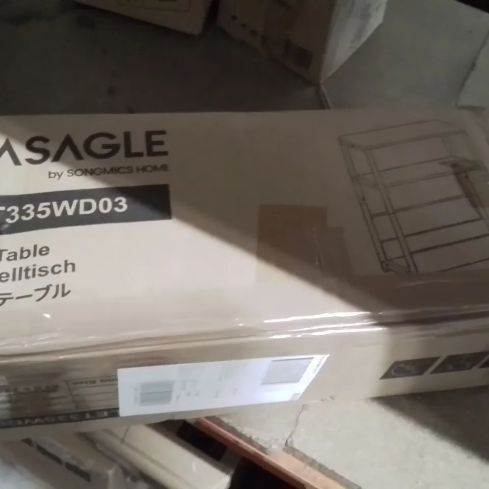 BOXED SONGMICS END TABLE