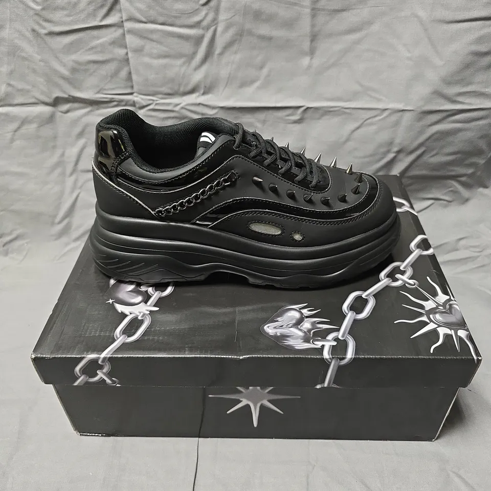 BOXED PAIR OF KOI BANE OF EXILE TRAINERS - 8