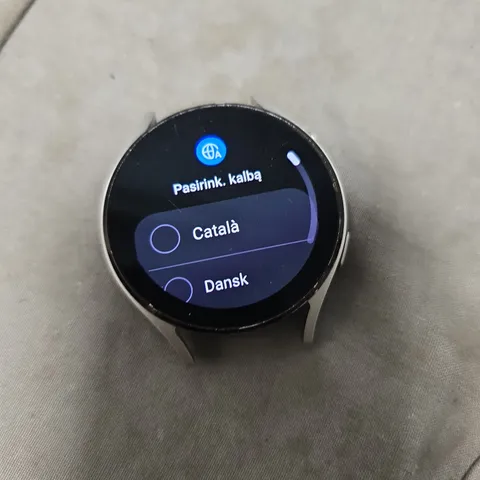 SAMSUNG GALAXY WATCH 4 (NO STRAP)