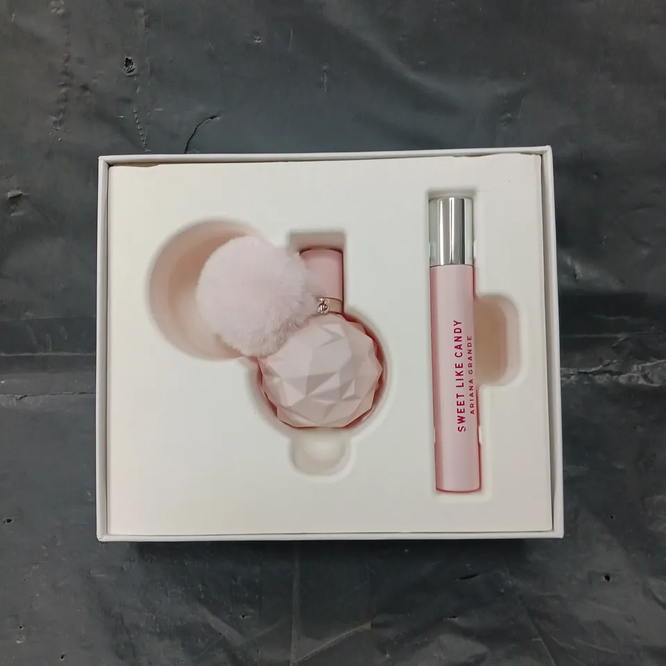 ARIANA GRANDE SWEET LIKE CANDY EAU DE PARFUM SET - COLLECTION ONLY 