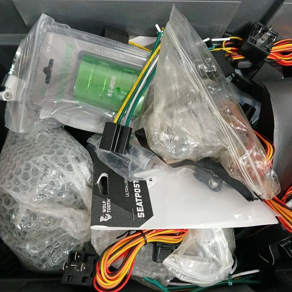 APPROXIMATELY 8 ASSORTED VEHICLE PARTS & ACCESORIES TO INCLUDE SHIMANO CHAIN, BRAKE PAD, INNER-OUTER REAMER, ETC