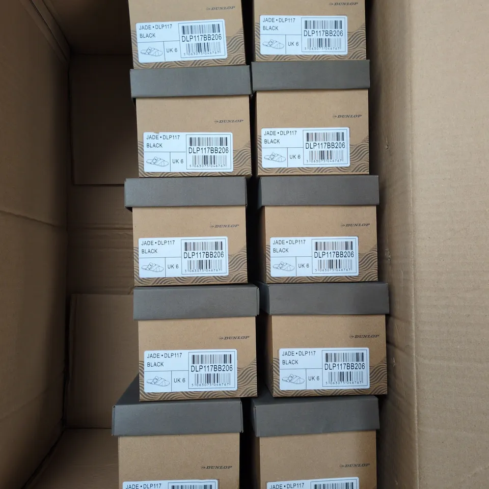 APPROXIMATELY 10 BOXED PAIRS OF DUNLOP JADE SHOES IN BLACK - UK 6