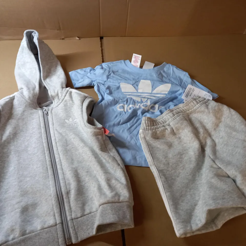 ADIDAS THREE PIECE SHORT AND GILET SET - 2-3 YEARS 