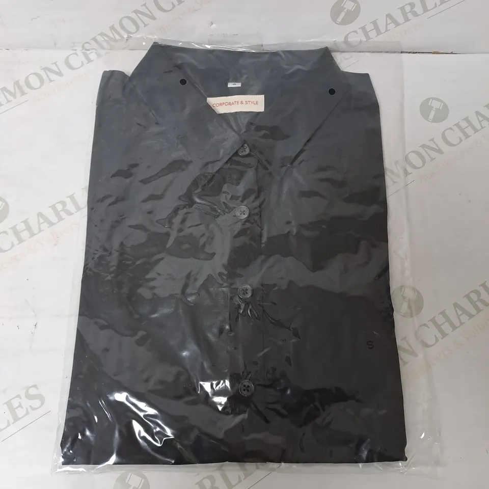 SEALED SET OF 6 BRAND NEW CORPORATIVE STYLE BLACK WOMENS SHIRT - SMALL