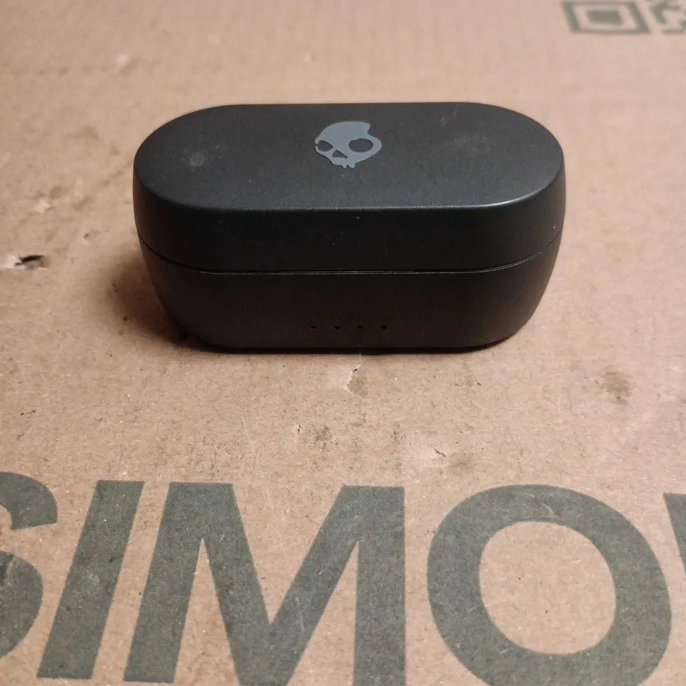 SKULLCANDY SESH ANC TRUE WIRELESS EARBUDS WITH CHARGING CASE - BLACK - UNBOXED 