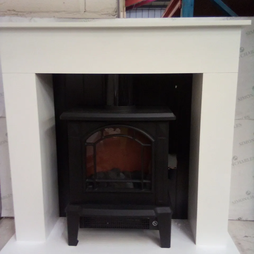 WARMLITE COMPACT STOVE FIRE SUITE 1800W - COLLECTION ONLY 