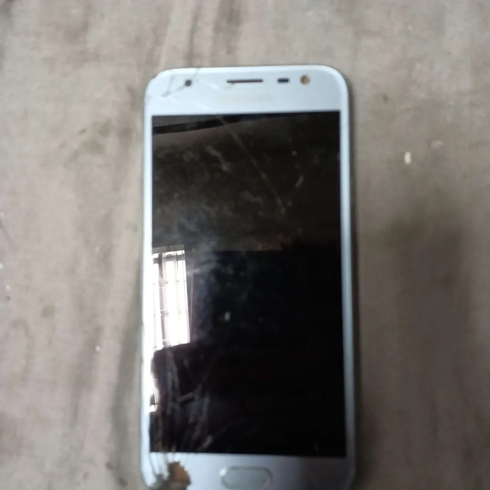 SAMSUNG GALAXY SMARTPHONE –BLUE, CRACKED SCREEN 