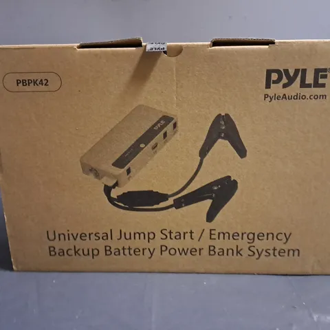 BOXED PYLE UNIVERSAL JUMP START EMERGENCY BACKUP BATTERY POWER BANK SYSTEM 