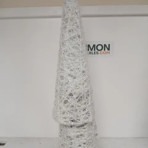 SILVER CONE LED CHRISTMAS TREE SET