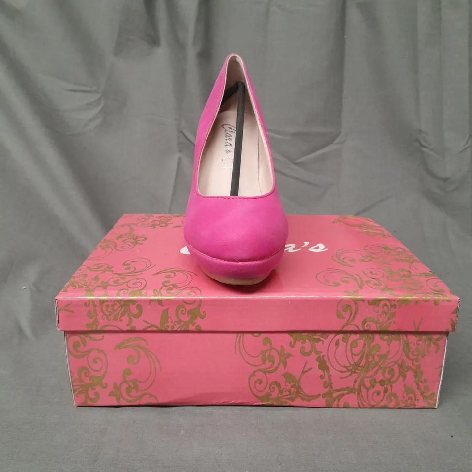 BOXED PAIR OF CLARA'S CLOSED TOE HIGH HEEL SHOES IN FUCHSIA 35