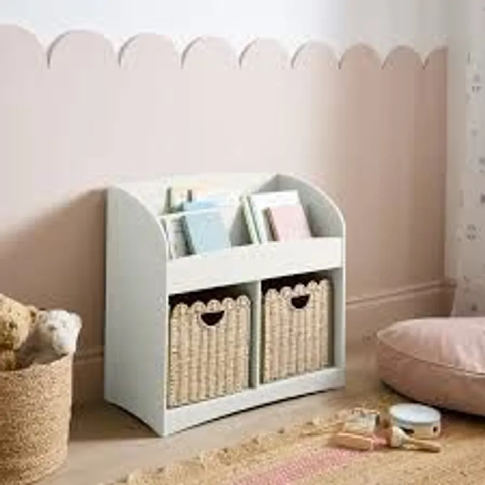 BOXED KIDS HAILEE LOW BOOKCASE - OFF-WHITE (1 BOX)