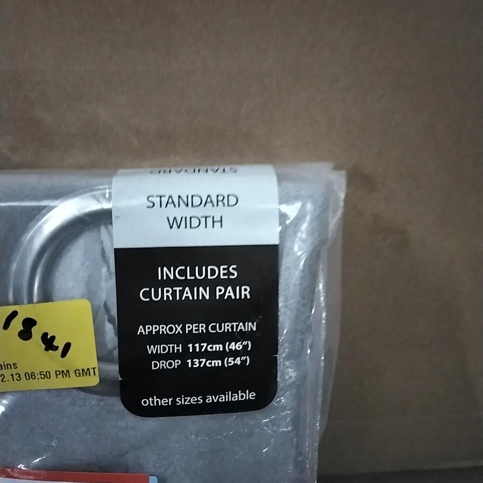 BAGGED MARBLE SPLASH EFFECT EYELET BLACKOUT THERMAL CURTAINS 