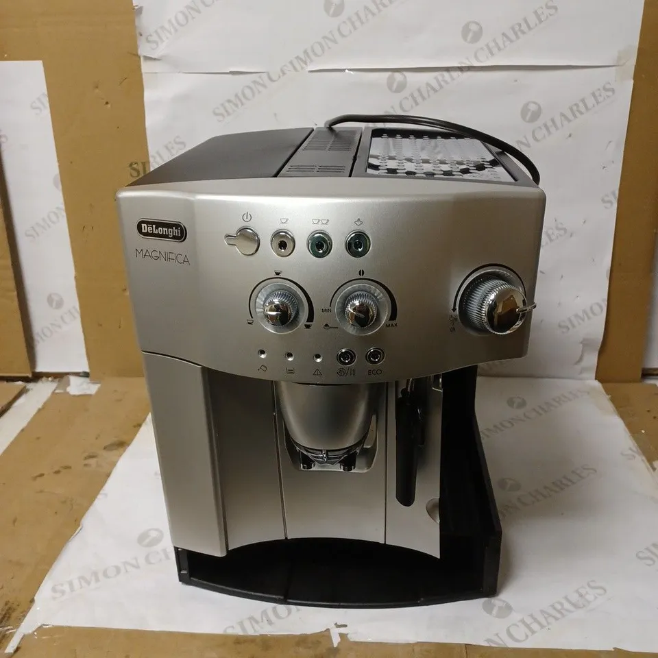 DELONGHI MAGNIFICA COFFEE MACHINE
