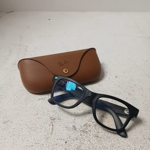 RAY-BAN WAYFARER GEN 2 SUNGLASSES