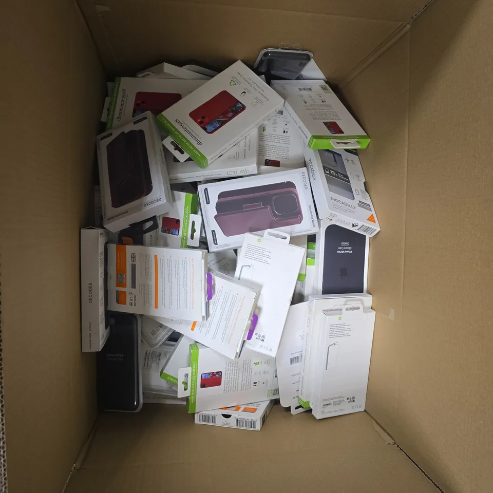 BOX OF APPROXIMATELY 30 ASSORTED PHONE CASES INCLUDING GEAR4 SAMSUNG GALAXY S9+, DECODED IPHONE 14 PRO MAX AND GEAR 4 IPHONE 12 PRO MAX