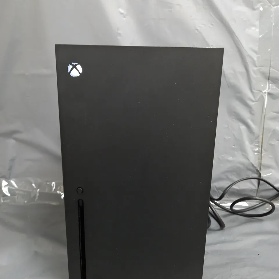 BOXED MICROSOFT XBOX SERIES X 1TB SSD
