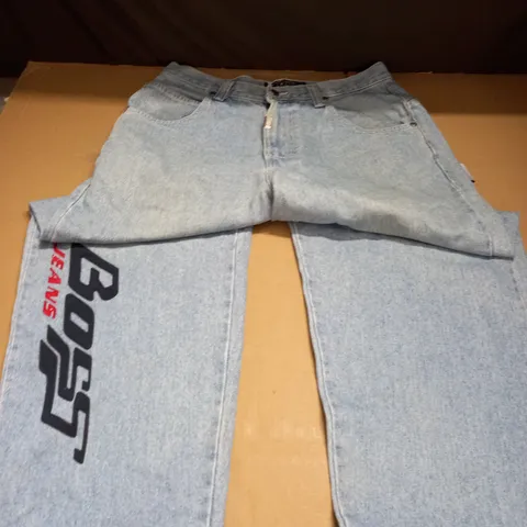 BOSS JEANS DENIM JEANS WITH BRAND DETAIL - SIZE M