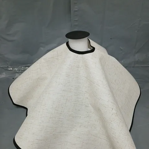 FLUTED EASY-FIT SHADE