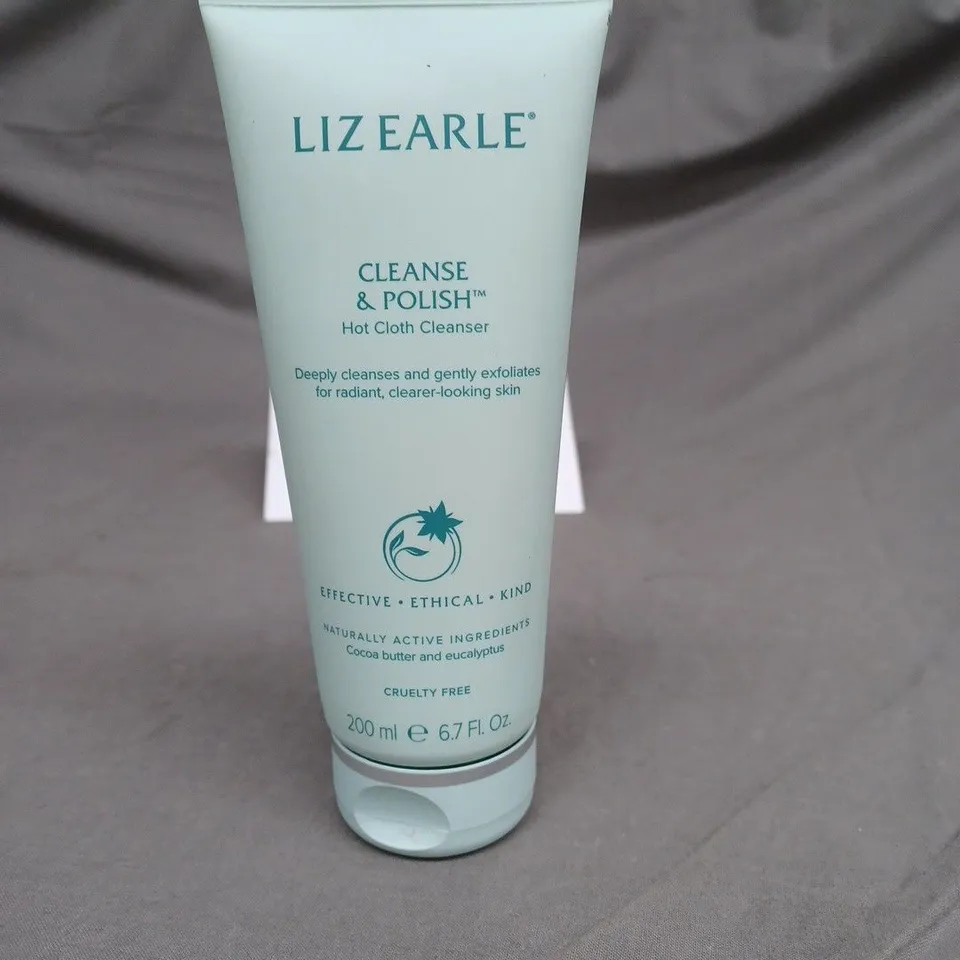 LIZ EARLE CLEANSE AND POLISH HOT CLOTH CLEANSER 200ML