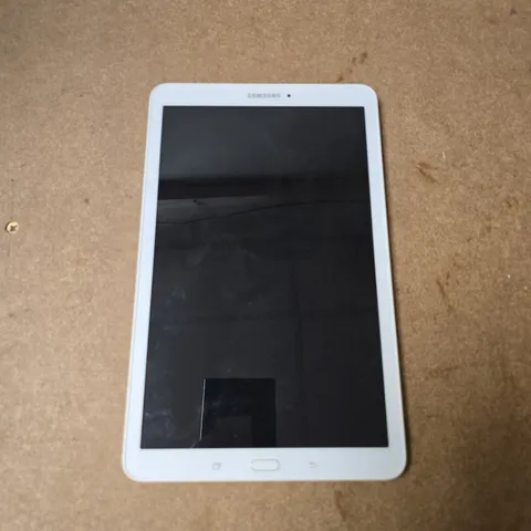SAMSUNG GALAXY TAB E 9.6 TABLET
