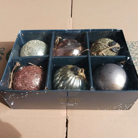 4 BOXES OF 6 GLASS CHRISTMAS BAUBLES BY GEORGE HOME