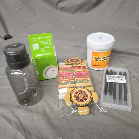 APPROXIMATELY 15 ASSORTED HOUSEHOLD ITEMS TO INCLUDE FLOOR PAINT, STORAGE BOTTLE, STERILISING POUCHES ETC