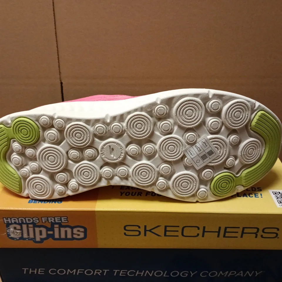BOXED PAIR OF SKECHERS GO WALK NOW TRAINERS IN PINK - UK 6.5
