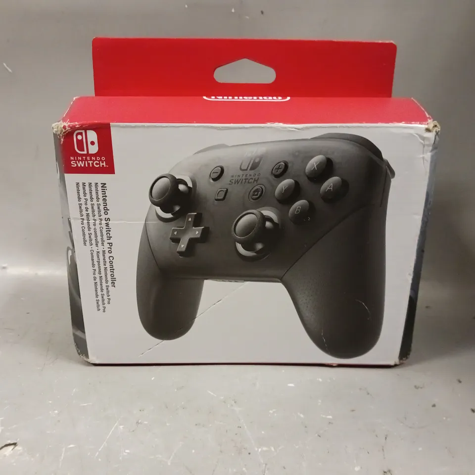 NINTENDO SWITCH PRO CONTROLLER RRP £55