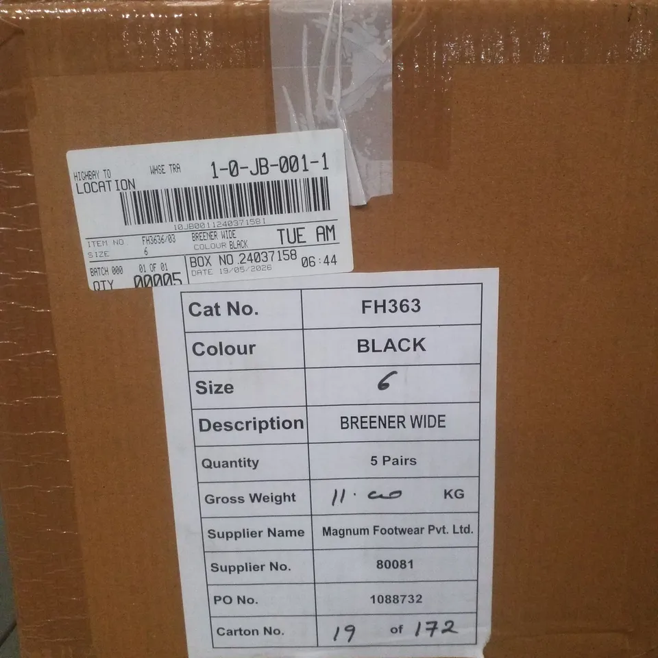 BOX CONTAINING APPROXIMATELY 5 PAIRS OF BRAND NEW SIMPLY BE BLACK BREENER WIDE LEATHER BOOTS - SIZE 6