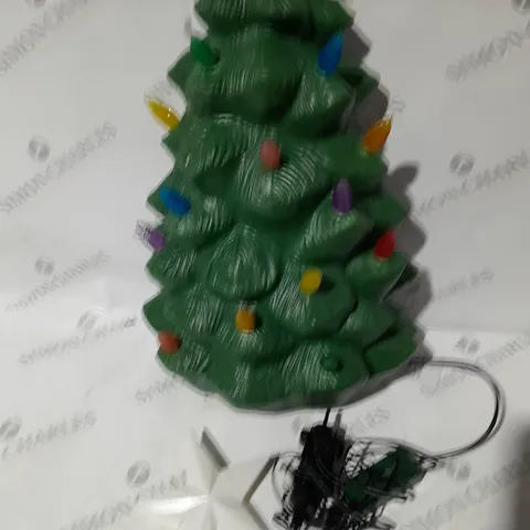 BOXED MR CHRISTMAS INDOOR OUTDOOR MOLDED CHRISTMAS TREE