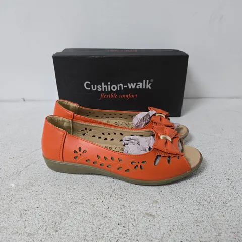 CUSHION-WALK WOMEN'S ORANGE SANDALS UK7 – BOXED