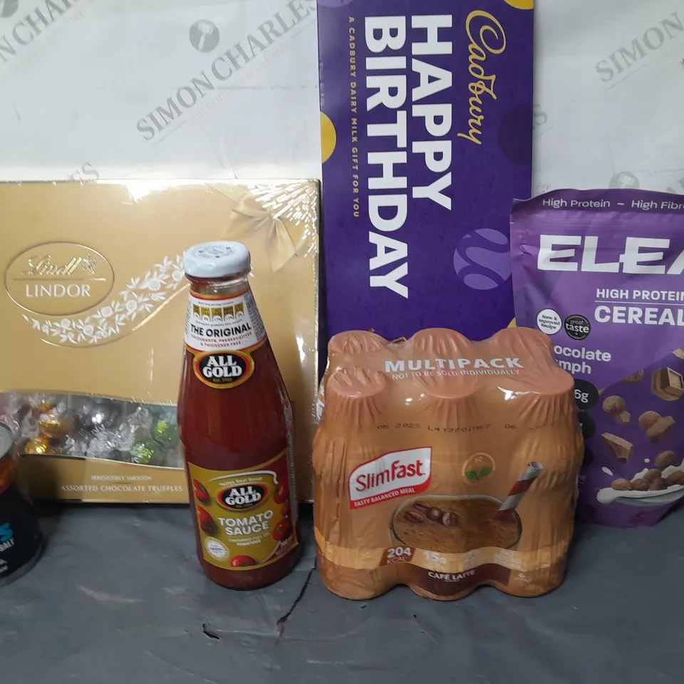 LOT OF 6 ASSORTED FOOD ITEMS TO INCLUDE SLIMFASTBOTTLES, LINDOR CHOCOLATE ALL GOLD TOMATO SAUCE