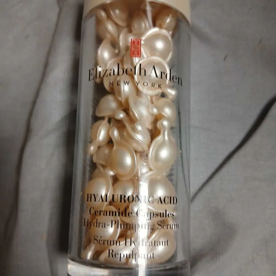 ELIZABETH ARDEN HYALURONIC ACID CERAMIDE CAPSULES HYDRA-PLUMPING SERUM