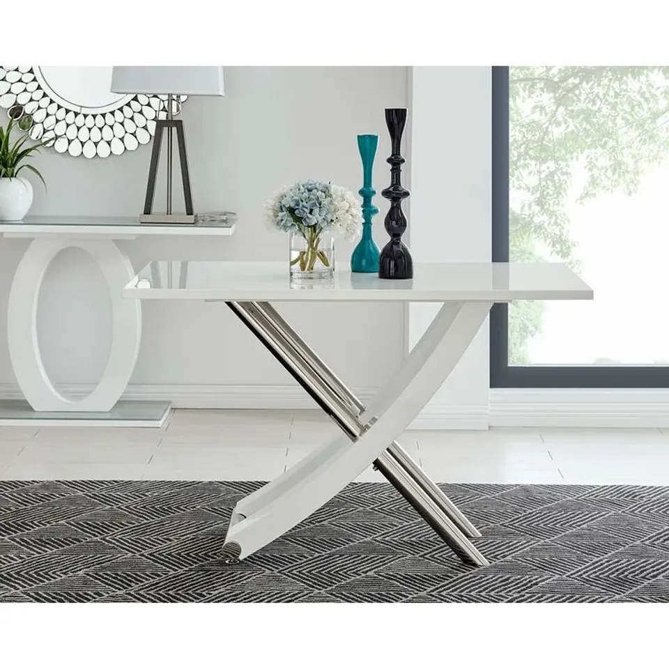 BOXED EUBANKS TABLE LEGS (BOX 2 OF 3 ONLY)