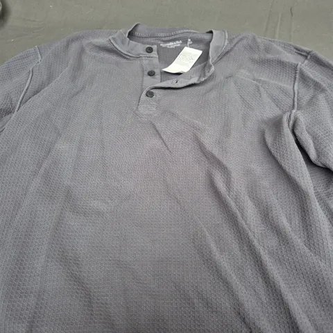 ABERCROMBIE & FITCH GREY BUTTON NECK TOP - MEDIUM