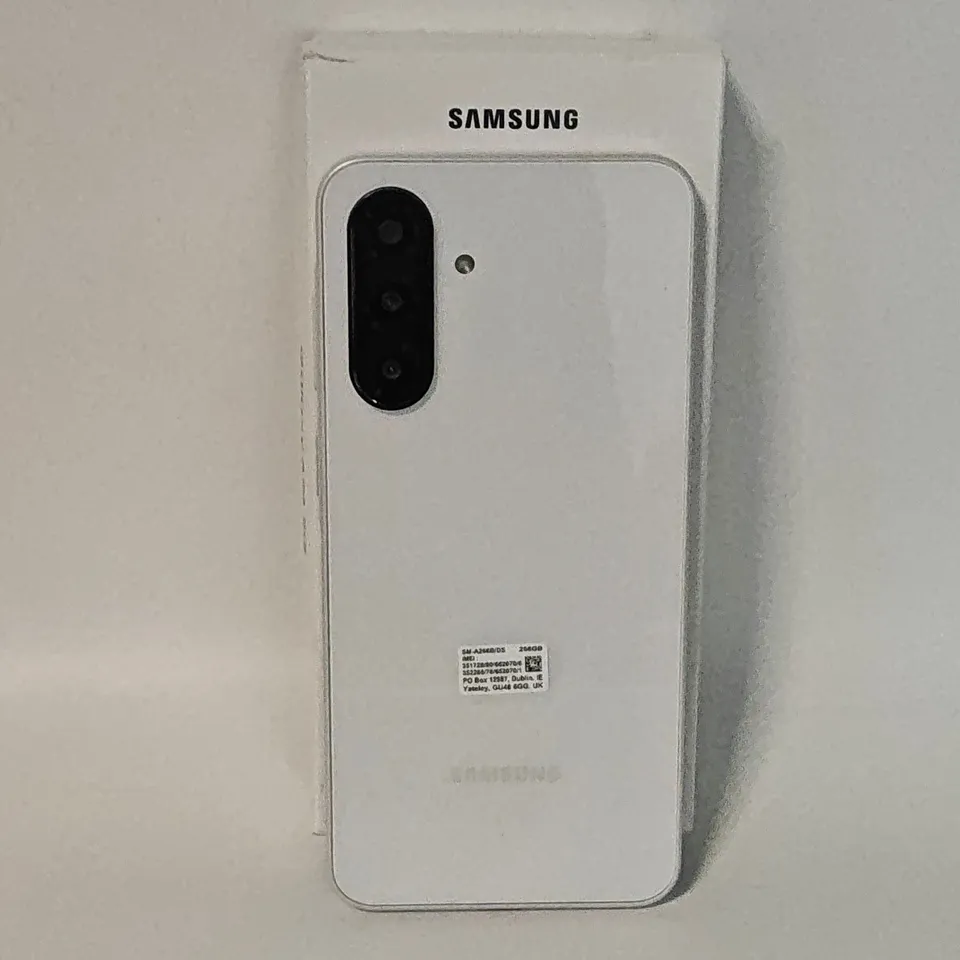 SAMSUNG GALAXY A26 5G 8/256GB IN WHITE - SM-A266B
