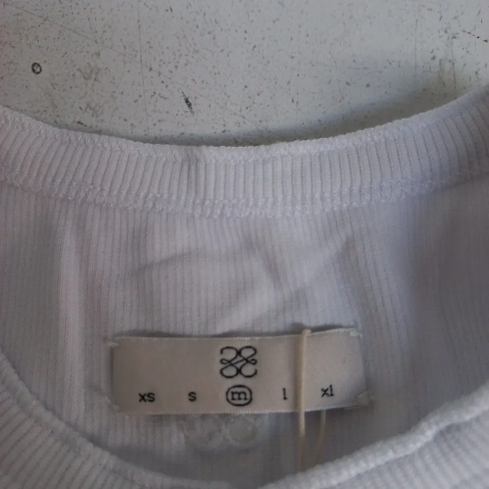 MEMORIES OF YESTERDAY MEN'S WHITE RIBBED HENLEY TOP – SIZE M