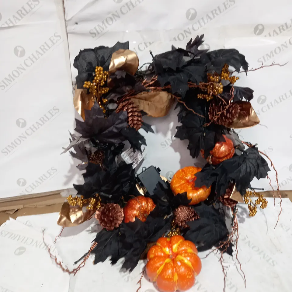 AUTUMN PRE-LIT BLACK LEAF WREATH WITH PUMPKINS RRP £34.99