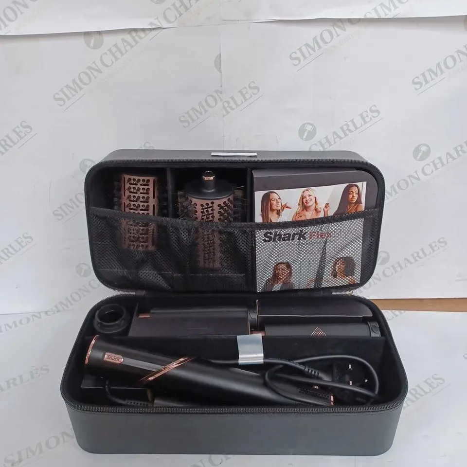 SHARK FLEXSTYLE HAIR STYLER AND DRYER 